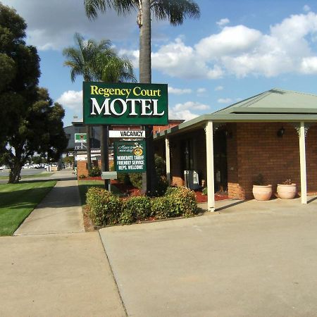 Regency Court Motel Cobram Bagian luar foto
